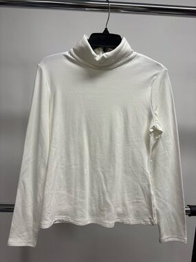 Amazon White Flannel Turtleneck Long Sleeve Top